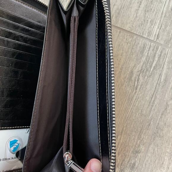 Lavemi RFID blocking Wallet - black - Picture 3 of 6